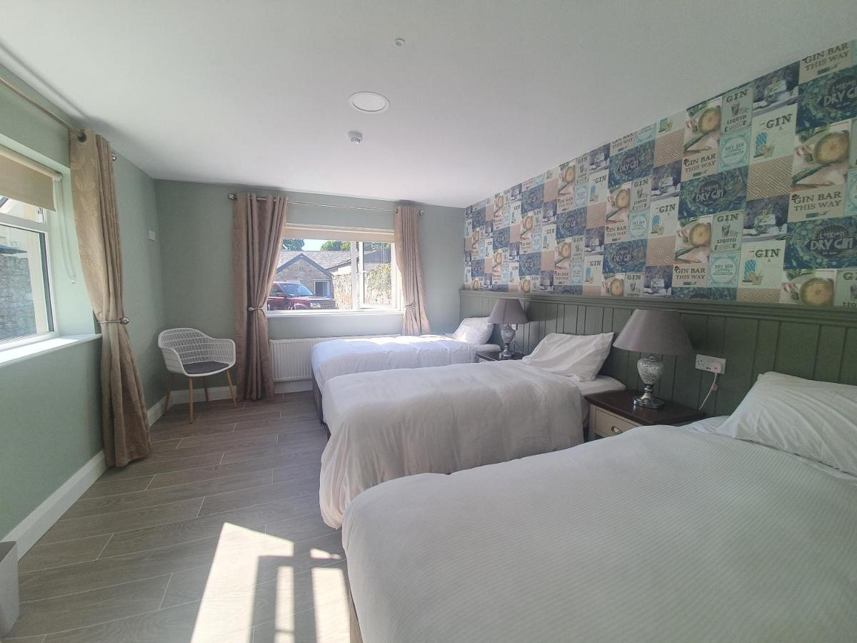 Shannon Bridge House Carrick on Shannon Exteriör bild
