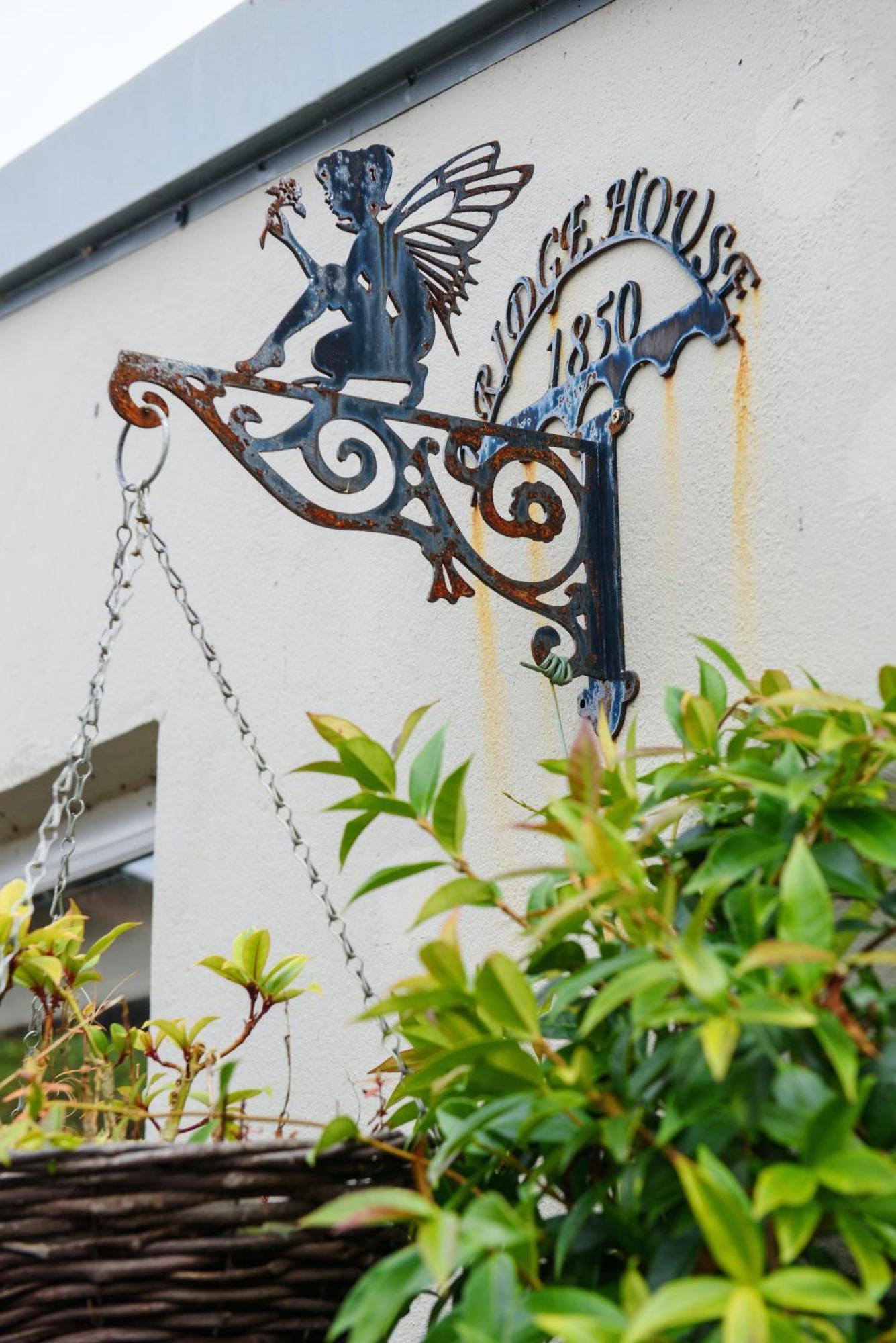 Shannon Bridge House Carrick on Shannon Exteriör bild